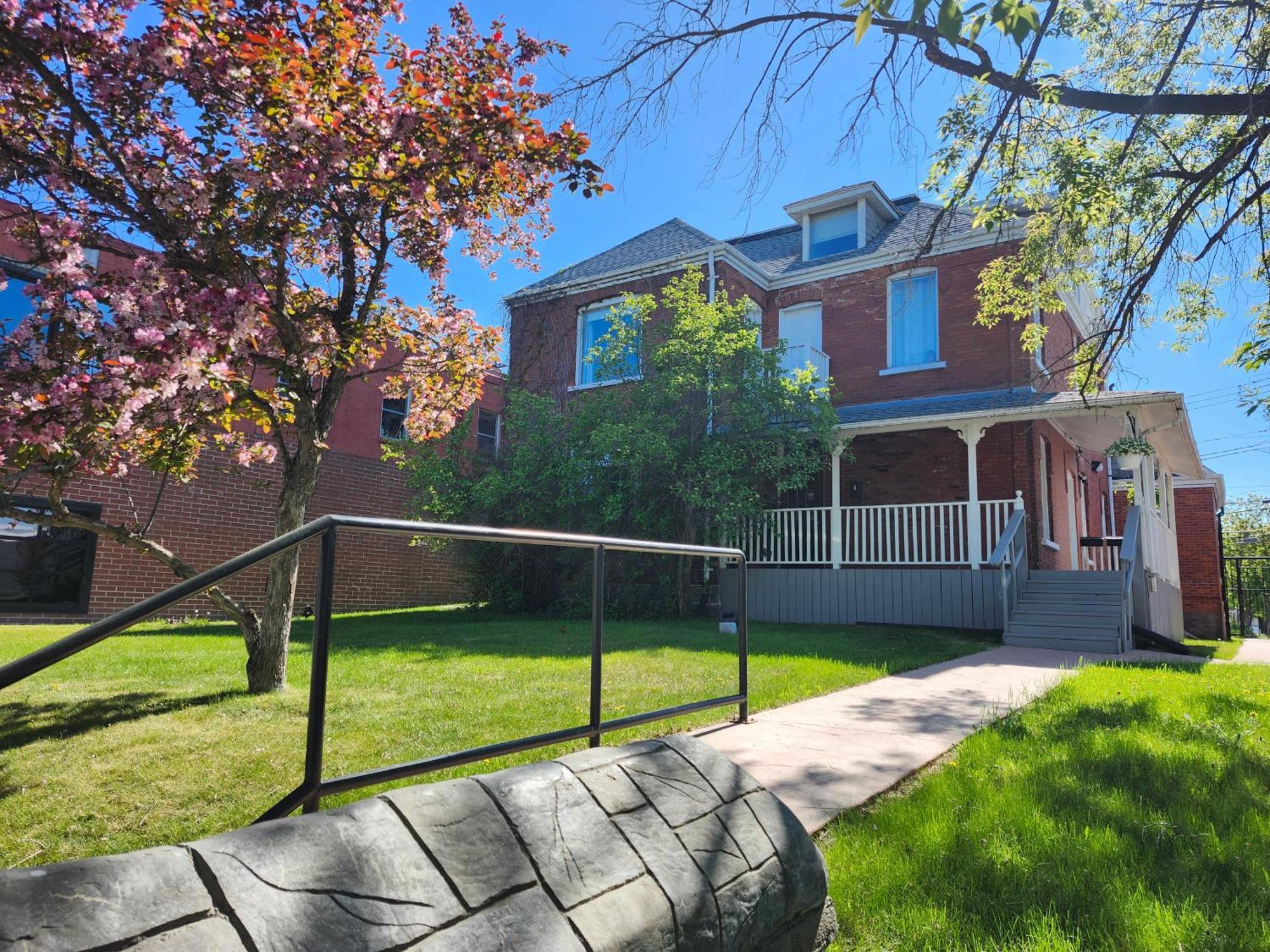 Stone House Kenora Apartment Exterior foto